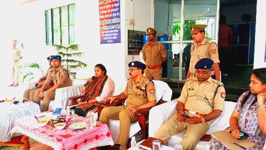 जिला निर्वाचन अधिकारी ने अति संवेदनशील बूथों के निरीक्षण के दिए सख्त निर्देश।