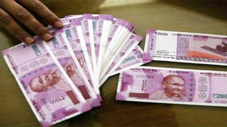 केंद्र सरकार का बड़ा फैसला ₹2000 के नोटों को चलन से बाहर करने की तैयारी