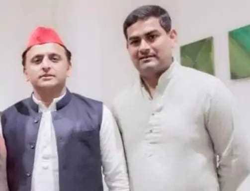 पार्टी के फैसले से नाराज समाज सेवी विवेक सिंह शम्‍मी ने सपा के राष्‍ट्रीय अध्‍यक्ष अखिलेश यादव को पत्र दे दिया पार्टी से दिया इस्तीफा