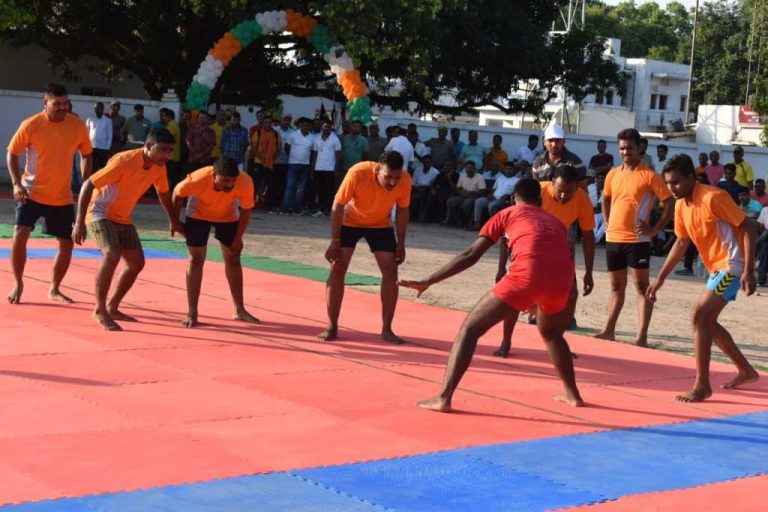 28वीं अंतर्जनपदीय खेल प्रतियोगिता में खिलाड़ियों ने लिया भाग