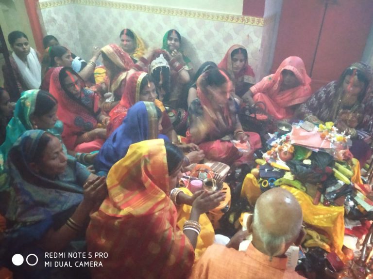 हरतालिका तीज पर निर्जला व्रत रखकर सुहागिन महिलाओं ने मनाया अखंड सौभाग्य का पर्व