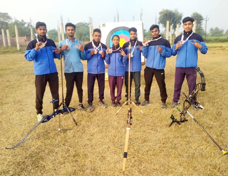 67 वीं प्रदेशीय तीरंदाजी प्रतियोगिता में 7 खिलाड़ियों ने पदक जीत क्षेत्र का नाम किया रोशन