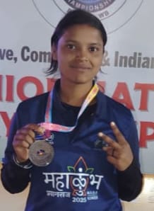 राष्ट्रीय जूनियर तीरंदाज प्रतियोगिता में जमानियां की अंजली  ने जीता कांस्य पदक